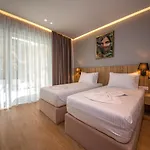 Hotel Azure Sarandë
