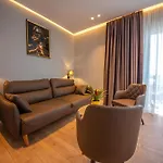 Otel Azure Saranda