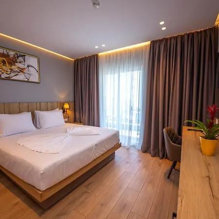 Hotel Azure Saranda