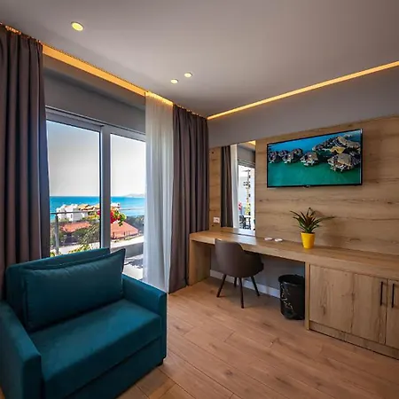 Azure Hotel 4*