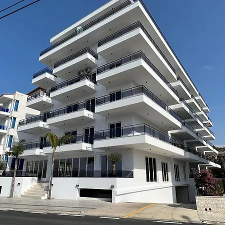 Hotel Azure