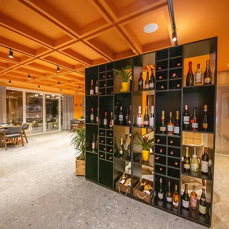Azure 4* Sarandë