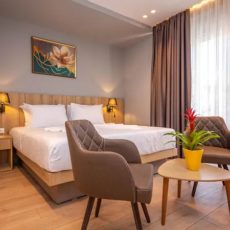 Azure Otel Saranda