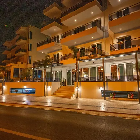 Otel Azure Saranda